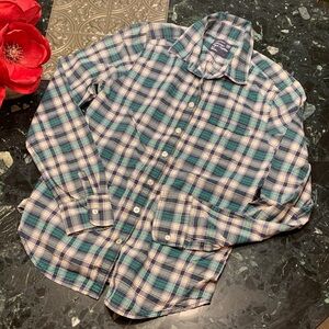🌹THROWBACK American Eagle Outfitters CLASSIC PREP FIT Multicolor Plaid Shirt